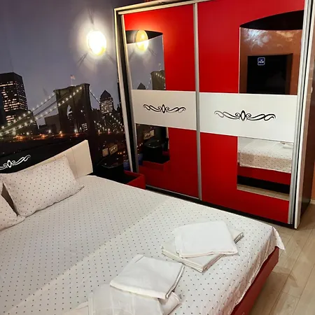 דירה Two Bedroom In Pollo Complex In Sunny סאני ביץ'